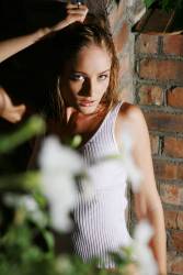Veronika F Iggixi m6wdav6fml