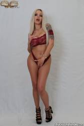 Nina Elle - 302x o6wfifwolz