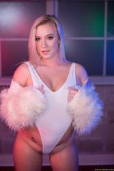 Bailey Brooke Hot Cold  - 294x a6wfpqqe4e