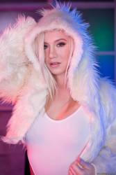 Bailey Brooke Hot Cold  - 294x 16wfpn8ktb