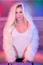Bailey Brooke Hot Cold  - 294x s6wfppddzb