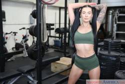 Marley Brinx Slut Step Sister - 513x b6w01t2igp