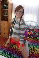 Kaylee Haze Sucks The Cum Out - 292x z6w40cjp5w