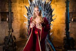  Rebecca More Ella Hughes Queen Of Thrones - 877x-d6wjg4sf6n.jpg