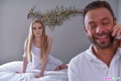 Daphne Dare Lana Sharapova Daughter Cum And Tax Refunds (x252) 1080x1620 p6wjrv801y