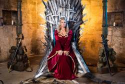  Rebecca More Ella Hughes Queen Of Thrones - 877x-26wjg6cw0o.jpg