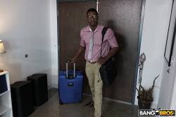 Riley Star Fucking Her Black Stepdad After His Trip 735x 2000x1333 v6wpktkwxz