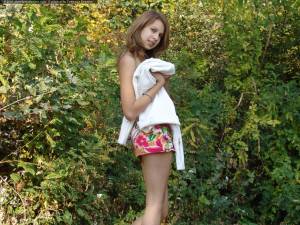Teen Model Emily 1 r6wp1ipssn
