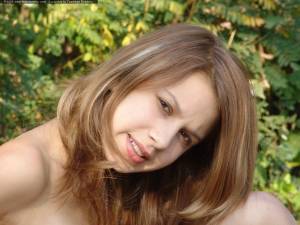 Teen Model Emily 1 76wp10w4os