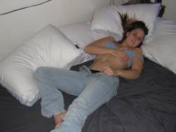Teen in bed Girl - 88 eminor jpg 46wrd0fhqu
