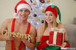 Rebecca Black Gabrielle Jingle Balls And Christmas Hoes 235 pics 1920px g6wvd0iizd
