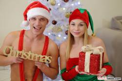 Rebecca Black Gabrielle Jingle Balls And Christmas Hoes 235 pics 1920px d6wvd0fts6