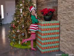 Jasmine Grey Elf On A Shelf 1620 px 219 pics-z6wuwr2mad.jpg