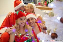 Rebecca Black Gabrielle Jingle Balls And Christmas Hoes 235 pics 1920px 46wvd0u145