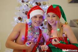 Rebecca Black Gabrielle Jingle Balls And Christmas Hoes 235 pics 1920px m6wvd00iqa