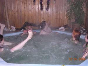 Gangbabg Orgy [318 Pics] l6wvuef2of