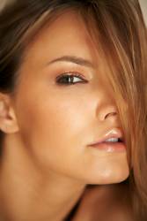 Carina A Bronzea 66wx5ar6w6