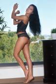 Look Back with Apolonia f6xaj7bxxk