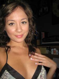 MILF  712 s6xcgr6zun