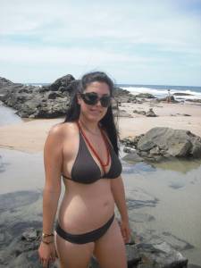 Facebook Friends Bikini  Collection v6xc2fr57i