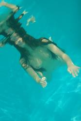 Nina A Glax m6xdjkpapx