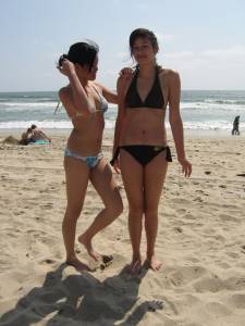 Facebook Friends Bikini  Collection 26xc2gia2z