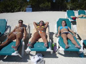 Facebook Friends Bikini  Collection u6xc2g9e1q