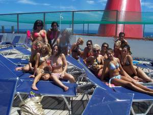 Facebook Friends Bikini  Collection i6xc2gutp2