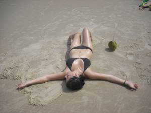 Facebook Friends Bikini  Collection 56xc2ftusq