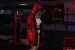 Sloan-Harper-Boxing-Babe-368x-2495x1663-j6xgtmqkuo.jpg