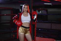 Sloan Harper Boxing Babe 368x 2495x1663 p6xgtjoo33