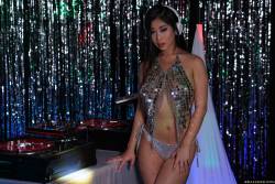 Jade Kush The DJ is DTF 387x 2495x1663 y6xgqopwmp