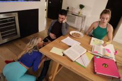 Katie Morgan Mommy Fucked My Study Buddy 300x 2495x1663 n6xgr5rxug
