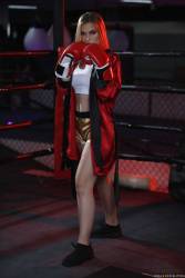 Sloan Harper Boxing Babe 368x 2495x1663 s6xgtjjtfz
