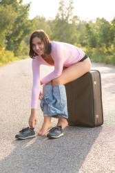 Oxana Chic Lone Traveler - 120 pictures - 7360px g6xfqhpkht