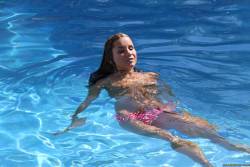 Tanner Mayes Poolside Slut, 1663x2495 px 421 pics y6xguemcon