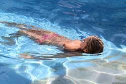 Tanner Mayes Poolside Slut, 1663x2495 px 421 pics y6xguesfbk