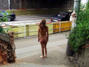 Sarka nude in public e6xfgml75w
