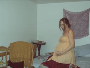 Pregnant girl , anno 2005 x29-56xf8l31k3.jpg