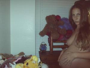 Pregnant girl , anno 2005 x29-n6xf8lsxjx.jpg