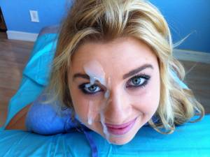 Slut Teen Petra gets a facial m6xffk6aif