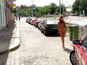 Sarka nude in public s6xfgmwd2p