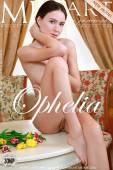 Presenting Ophelia with Ophelia-m6xhg8s0vm.jpg