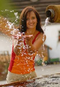 Austrian Girlfriend (74 foto) g6xhhrpexx