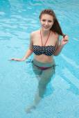 Poolside with Maxine z6xils0f5d