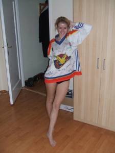 Blonde-Amateur-Teen-Babe-%2880-Pics%29-i6x0e6hnid.jpg