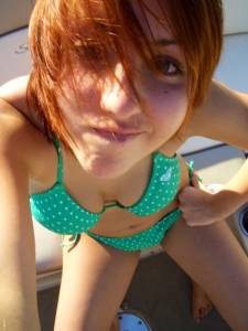 Green Bikini Comes Off x22 m6x004jgzz