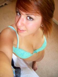 Green Bikini Comes Off x22 r6x004r5e5