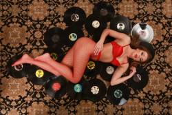 Tiffany-Watson-Vinyl-Vixen-228x-5616x3744--w6x375hgru.jpg