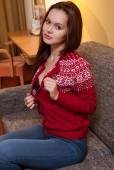 Cozy Weather with Sintia 16x3d8tnqu